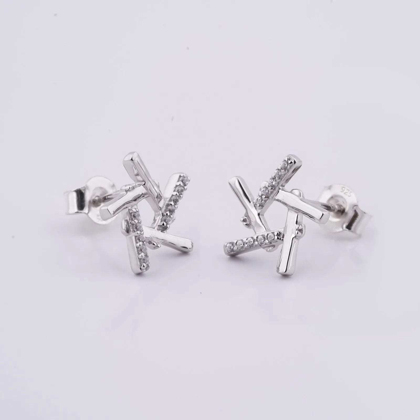 0.10Ct Moissanite Hollow Star Stud Earrings