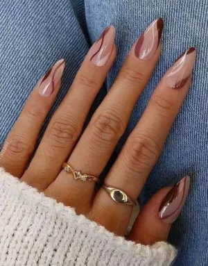 Beauty - Nails - almond