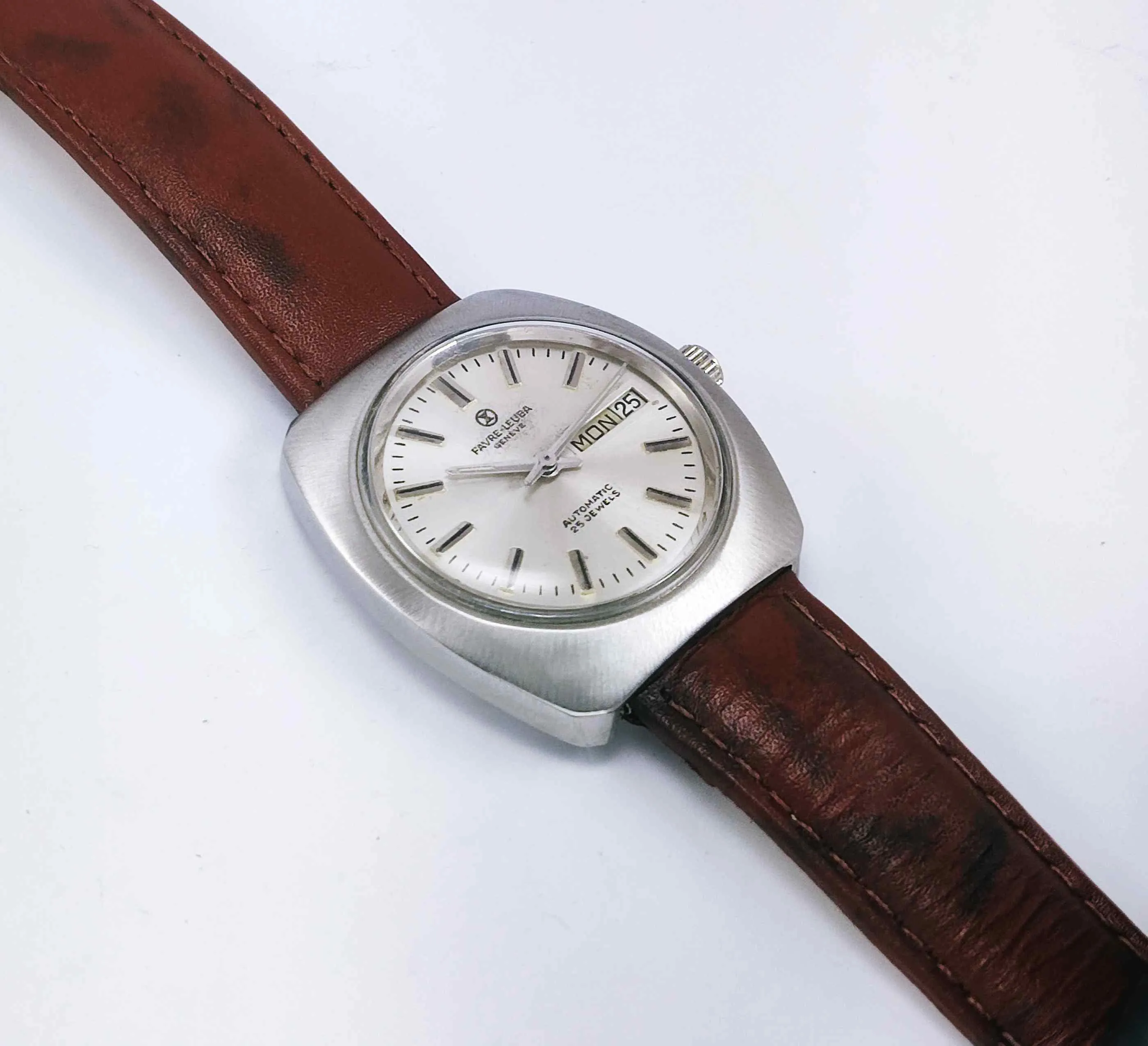 Favre Leuba Geneve 908 Silver Dial Automatic 25 Jewels Men's Wrist Watch