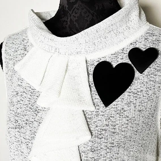 Heart Brooch - Matte Black