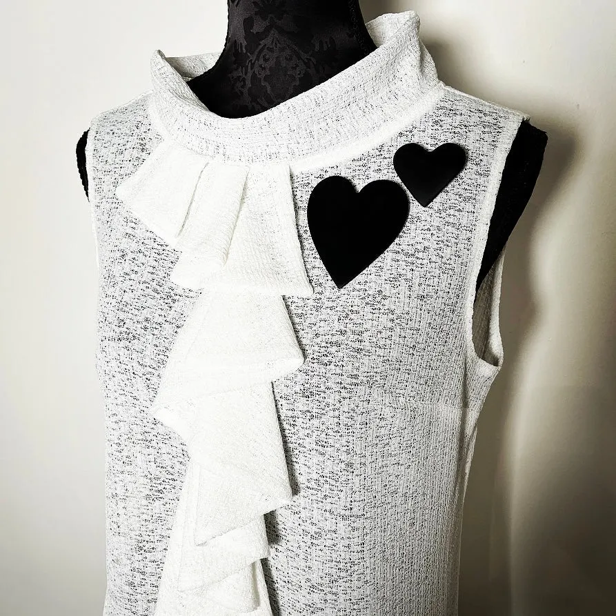 Heart Brooch - Matte Black