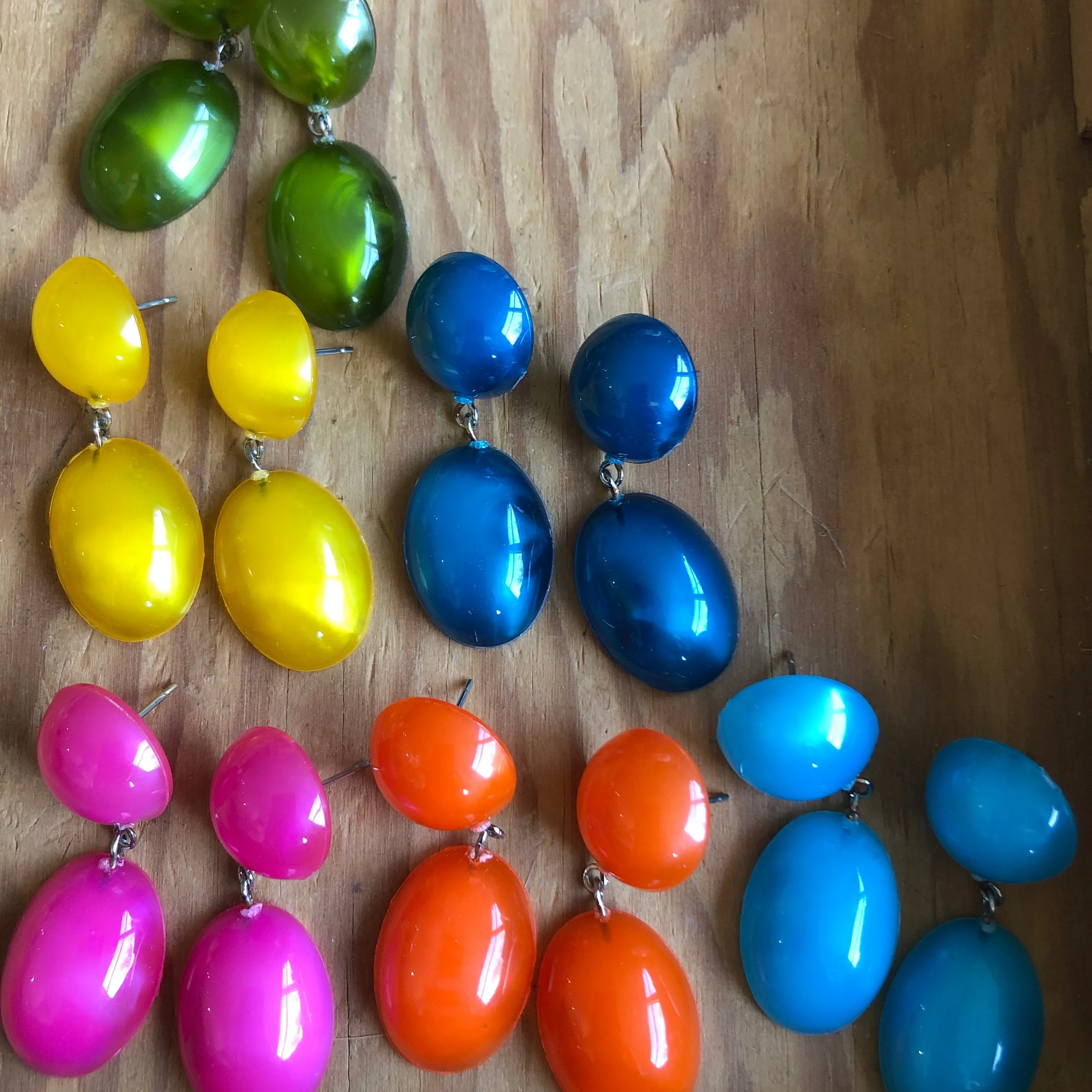 Lavender Aura Glow Jelly Bean Earrings
