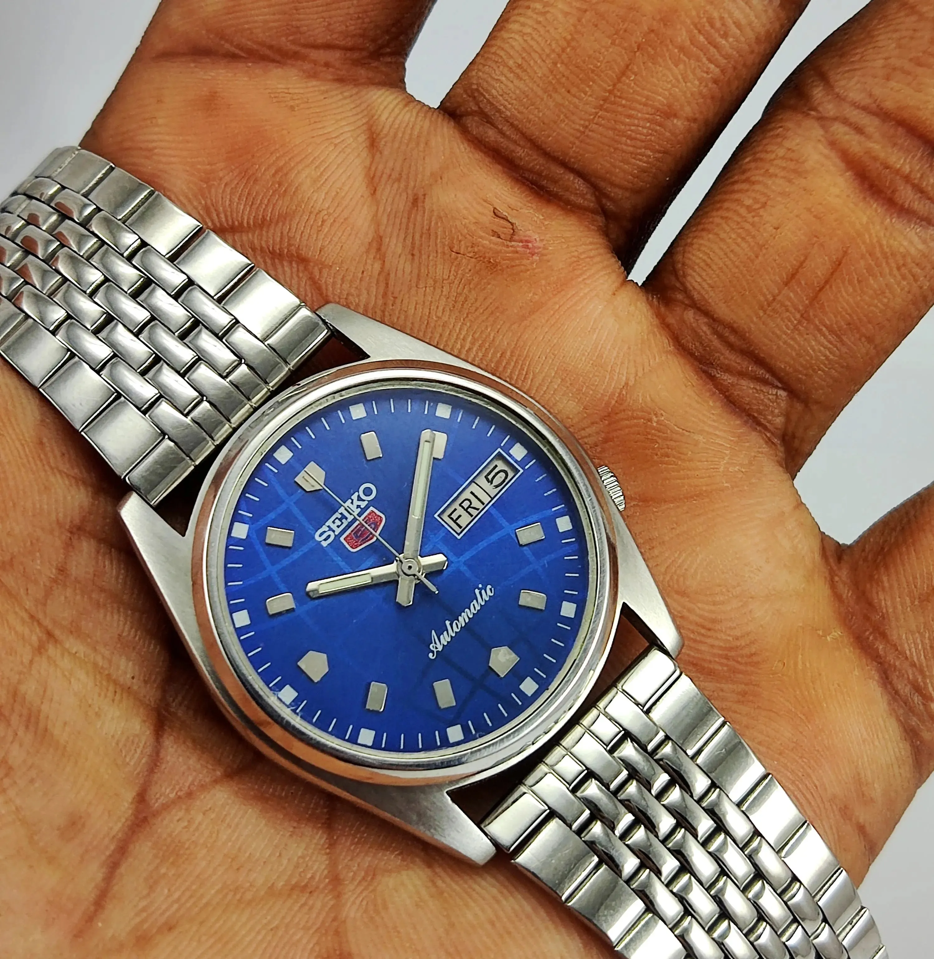Seiko 5 Blue Dial 17 Jewels Mechanical Automatic Day-Date Men's Wrist Watch 7009A
