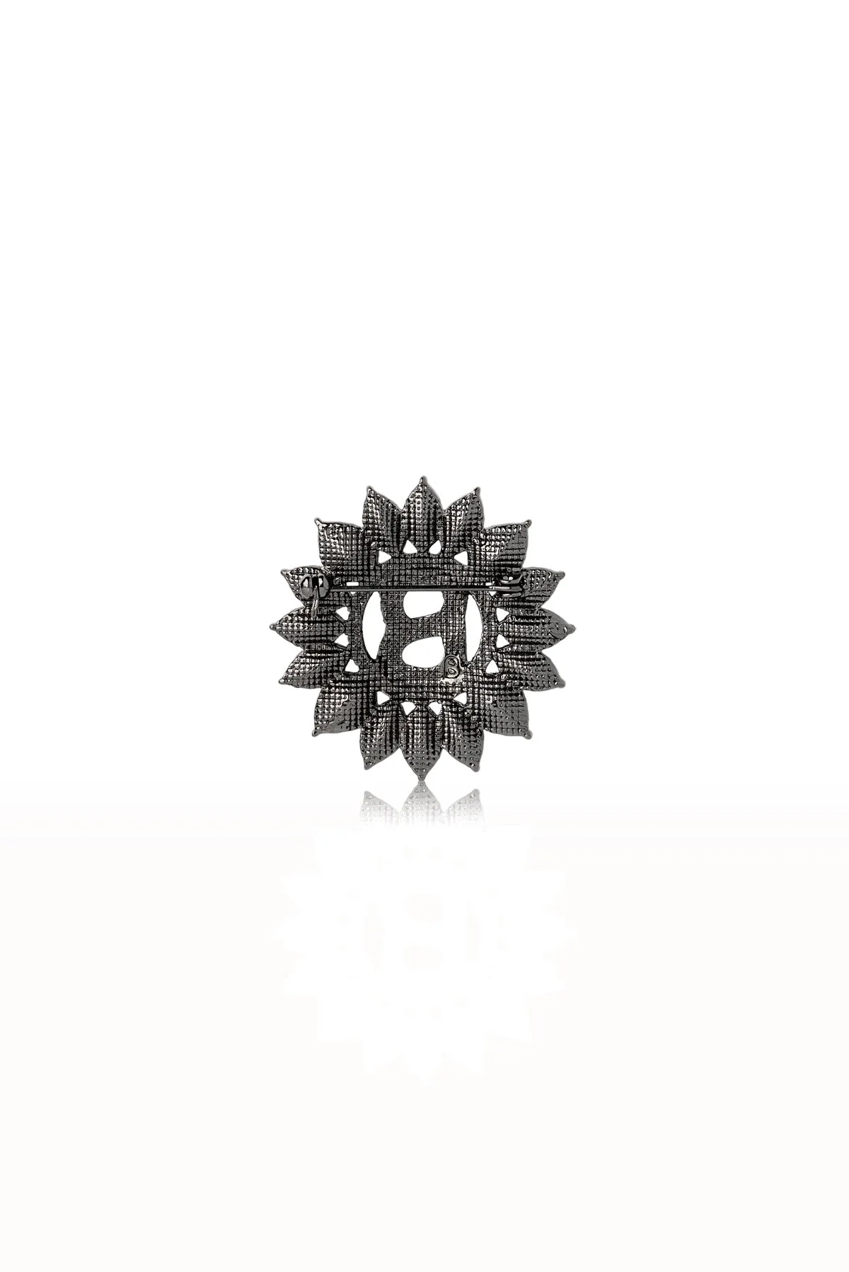 Siera Brooch - Black