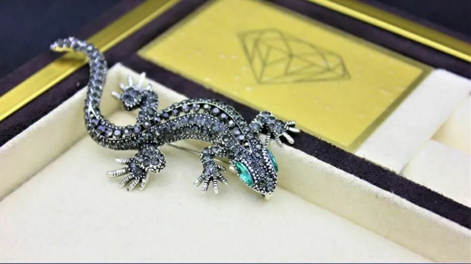 Stunning silver plated vintage look lizard gecko christmas brooch cake pin n6