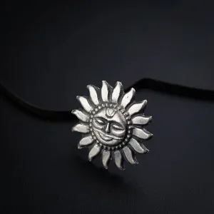 Sun Face Brooch / Collar Pin